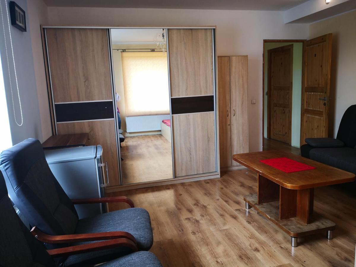 Kambario Nuoma Su Bendru Vonios Kambariu Διαμέρισμα Κάουνας Εξωτερικό φωτογραφία